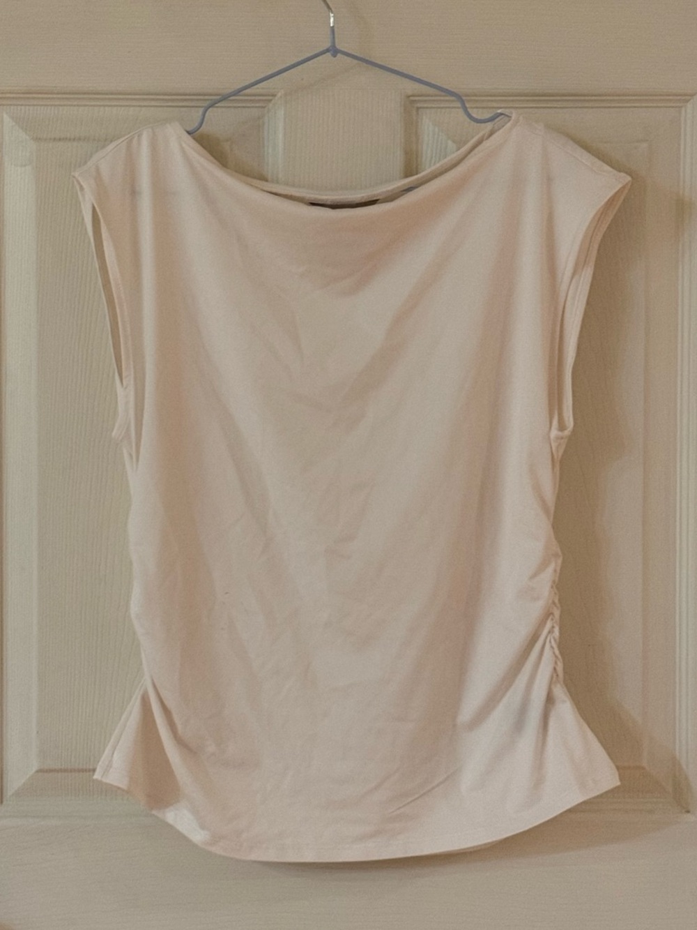 NWOT H&M Cream Sleeveless Boatneck Top
